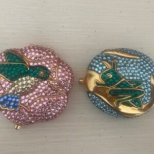 Estee Lauder compacts lot